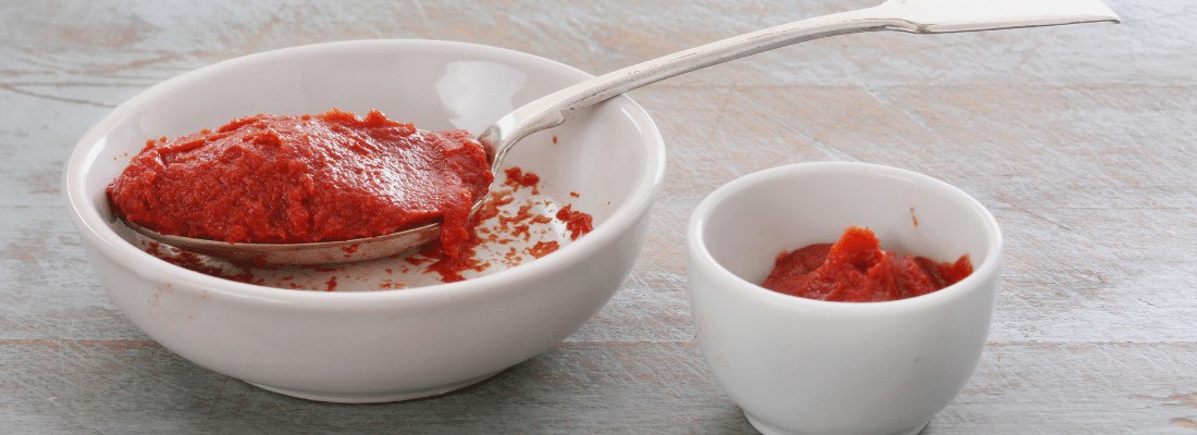 Organic tomato paste: the secret of grandmother’s recipes